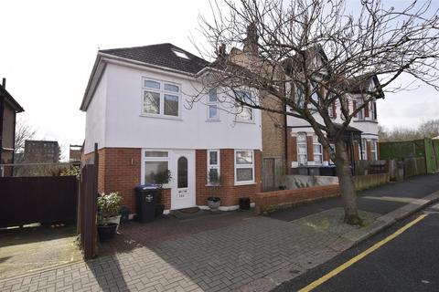 undefined, Mostyn Avenue, Wembley