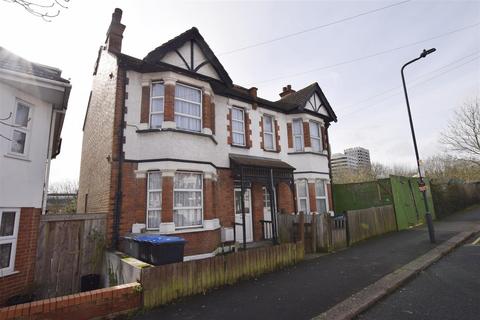 Mostyn Avenue, WEMBLEY