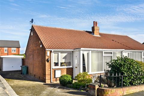 2 bedroom bungalow for sale, King George Avenue, Morley, Leeds, West Yorkshire