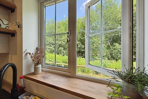 3 bedroom end of terrace house for sale, Deyley Way, Ashford