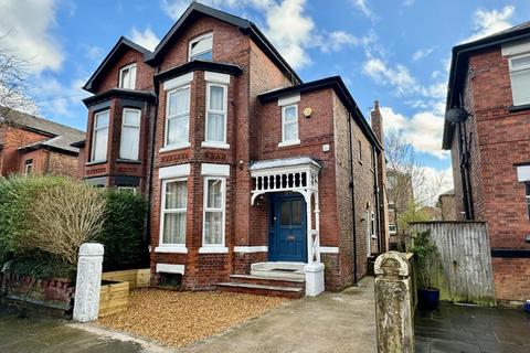 5 bedroom semi-detached house for sale, Oak Avenue, Chorlton