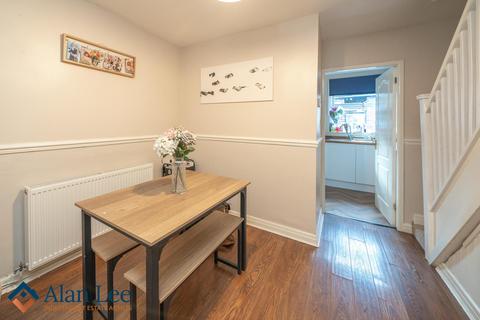 2 bedroom terraced house for sale, Bond Street, Macclesfield, Cheshire