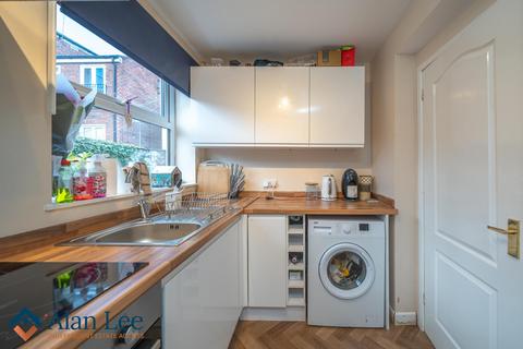 2 bedroom terraced house for sale, Bond Street, Macclesfield, Cheshire
