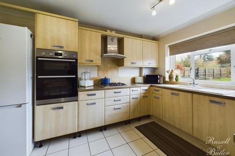 3 bedroom detached house for sale, Moreton Road, Buckingham