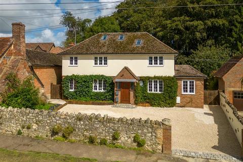 5 bedroom detached house for sale, Oving Road, Aylesbury HP22