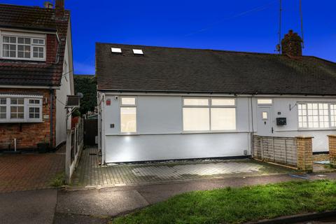 3 bedroom semi-detached house for sale, Alpha Road, Brentwood, Essex