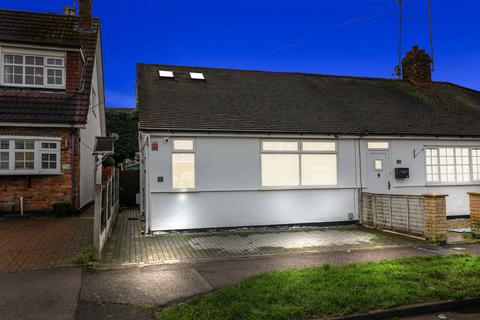 3 bedroom semi-detached house for sale, Alpha Road, Brentwood, CM13