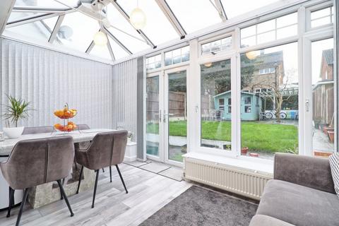 3 bedroom semi-detached house for sale, Alpha Road, Brentwood, CM13