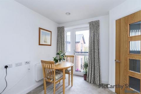 2 bedroom apartment for sale, Saxon Gardens, Penn Street, Oakham, Rutland, LE15 6DF