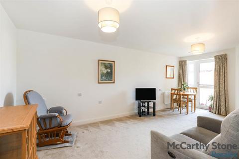 2 bedroom apartment for sale, Saxon Gardens, Penn Street, Oakham, Rutland, LE15 6DF