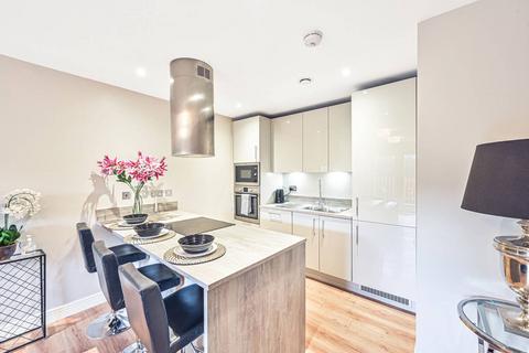 3 bedroom flat to rent, TAPSTER STREET, High Barnet, Barnet, EN5