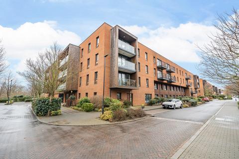 2 bedroom apartment for sale, Dowding Drive, Eltham