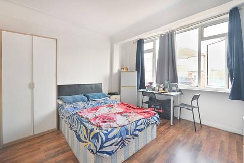 undefined, Second Avenue, Wembley, HA9