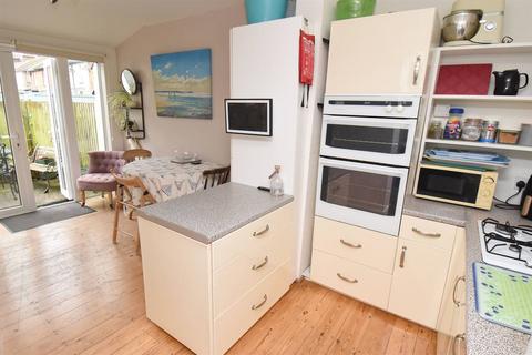 2 bedroom terraced house for sale, Regent Street, Whitstable