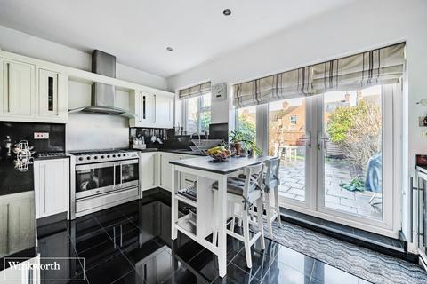 36 Alexandra Road, Basingstoke, RG21 7RQ