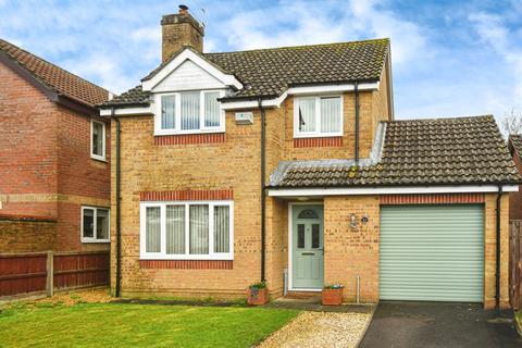 3 bedroom detached house for sale, Bailey Close, Devizes SN10