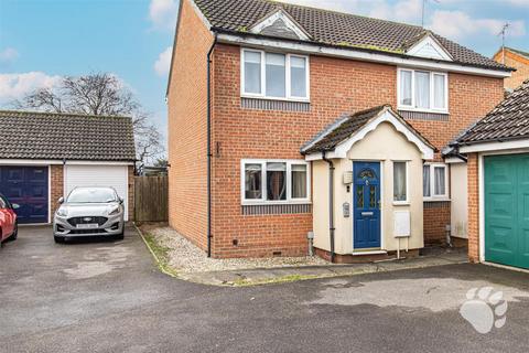 2 bedroom semi-detached house for sale, Rose Close, Wickford SS12