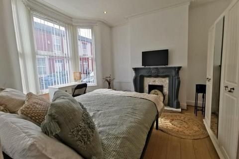 4 bedroom house to rent, Lawrence Road, Liverpool L15