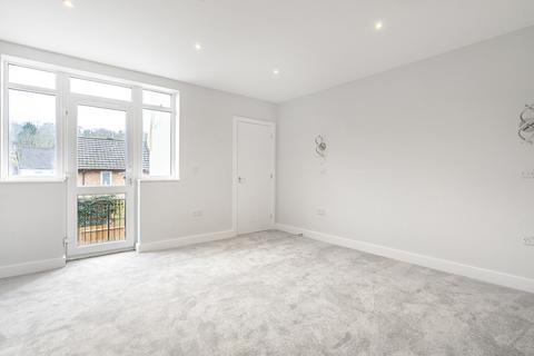 36 Godstone Road, Kenley, CR8 5JE