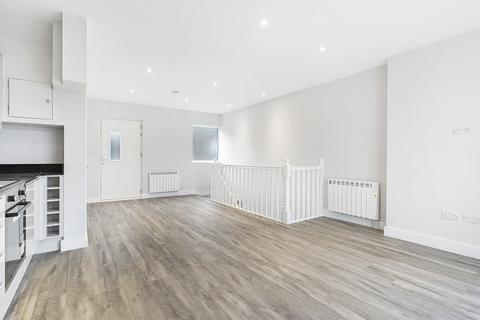 36 Godstone Road, Kenley, CR8 5JE