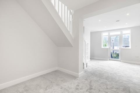 36 Godstone Road, Kenley, CR8 5JE