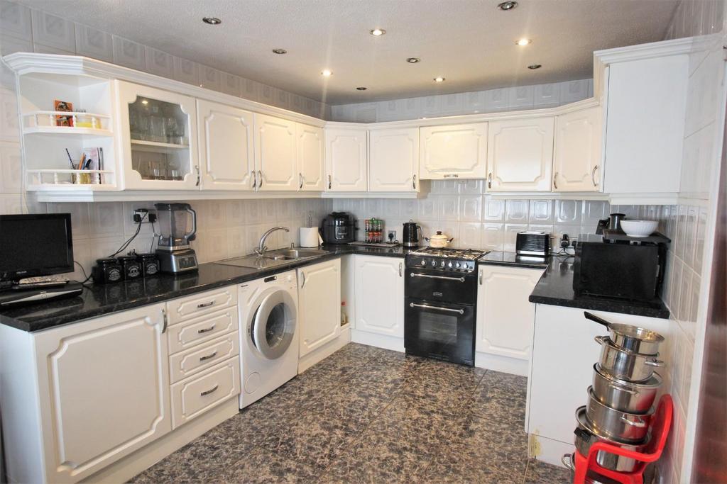 Kitchen diner