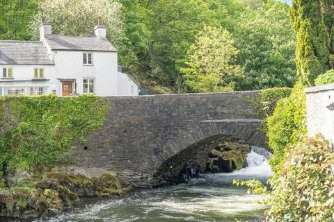 4 bedroom cottage to rent, Bridge House, Backbarrow, Windermere LA12 8PZ