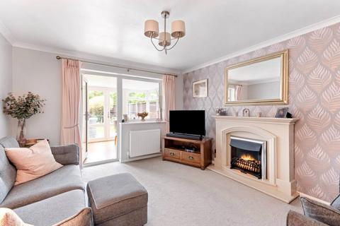 2 bedroom semi-detached house for sale, Mosbach Gardens, Brentwood, Essex