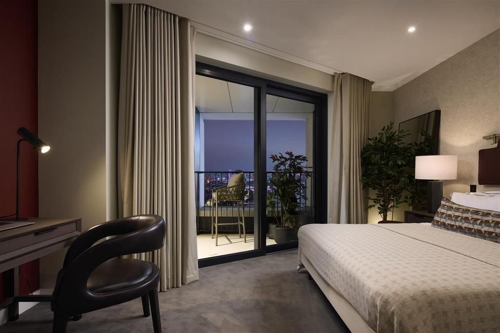 MClayton 2411-2-LSQ-9 ELM 010.jpg