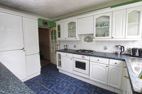 3 bedroom semi-detached house for sale, Balmoral Road, Watford