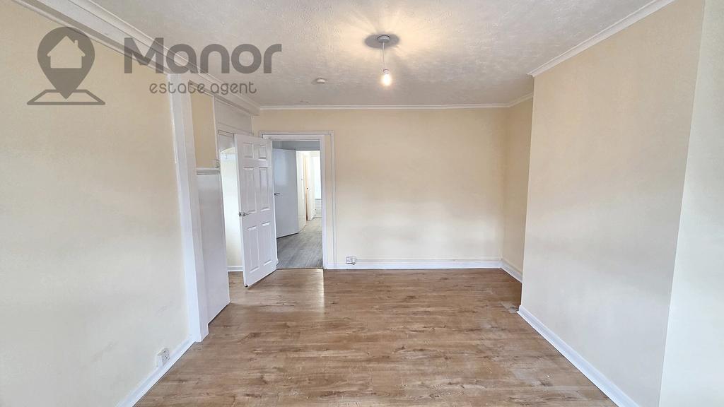 Whats App Image 2025-02-27 at 16.17.05 (8)