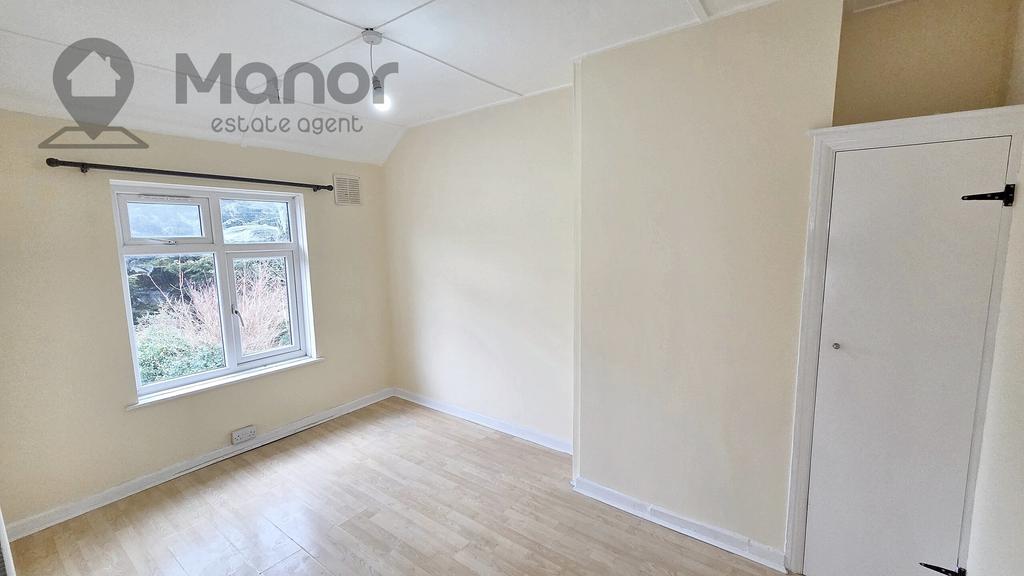 Whats App Image 2025-02-27 at 16.17.05 (4)