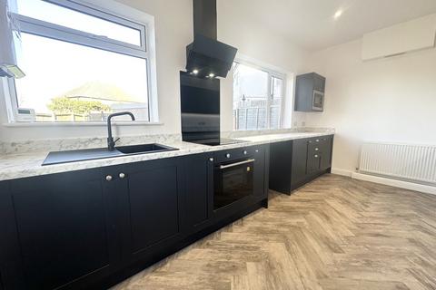 3 bedroom semi-detached house for sale, Brian Crescent, Crossgates