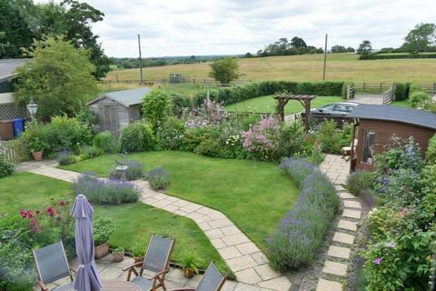 2 bedroom cottage for sale, Church Lane, Wychnor