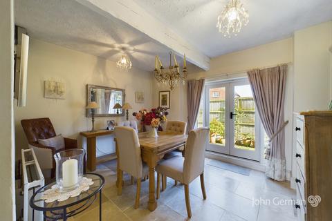 2 bedroom cottage for sale, Church Lane, Wychnor