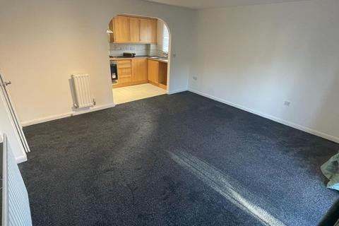 2 bedroom flat to rent, Richards Street, Hatfield AL10