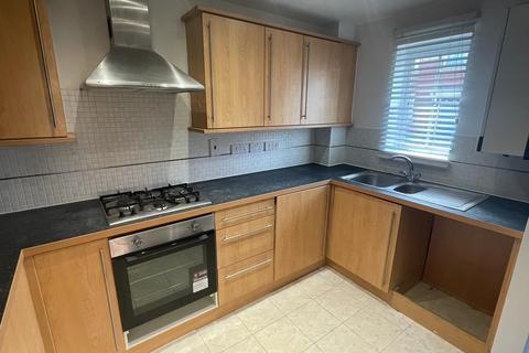 2 bedroom flat to rent, Richards Street, Hatfield AL10