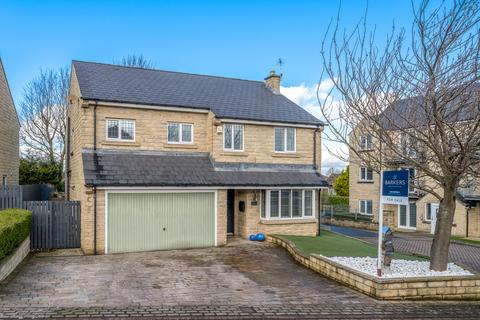 5 bedroom detached house for sale, Farriers Court, Drighlington