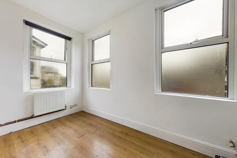 1 bedroom flat to rent, Bretonside, Plymouth PL4