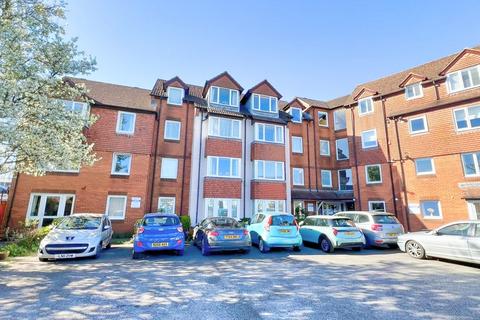 undefined, Charles Street, Petersfield GU32