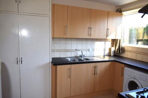 2 bedroom flat to rent, Trumpington Road, Cambridge CB2