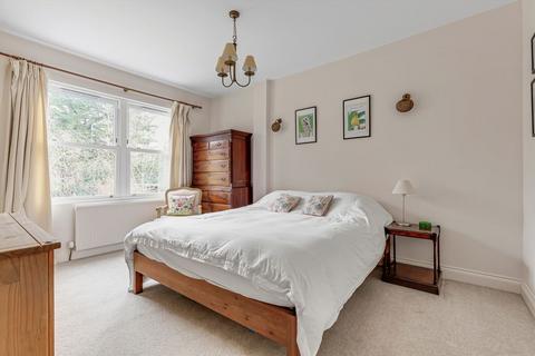 5 bedroom house for sale, Lavington Road, London W13