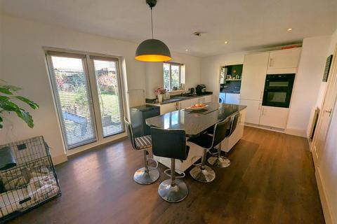 undefined, Hidcote Close, Corby NN18