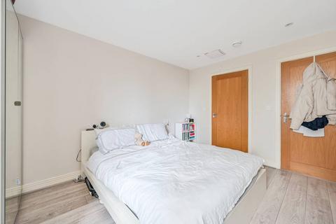 3 bedroom flat for sale, Granary Mansions, Thamesmead, London, SE28