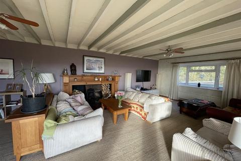 4 bedroom detached house for sale, Taliaris, Llandeilo