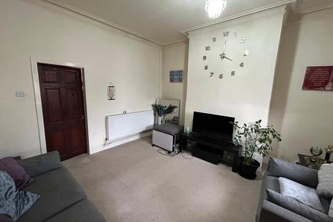 2 bedroom terraced house for sale, Woodend Street, Oldham, Greater Manchester, OL1