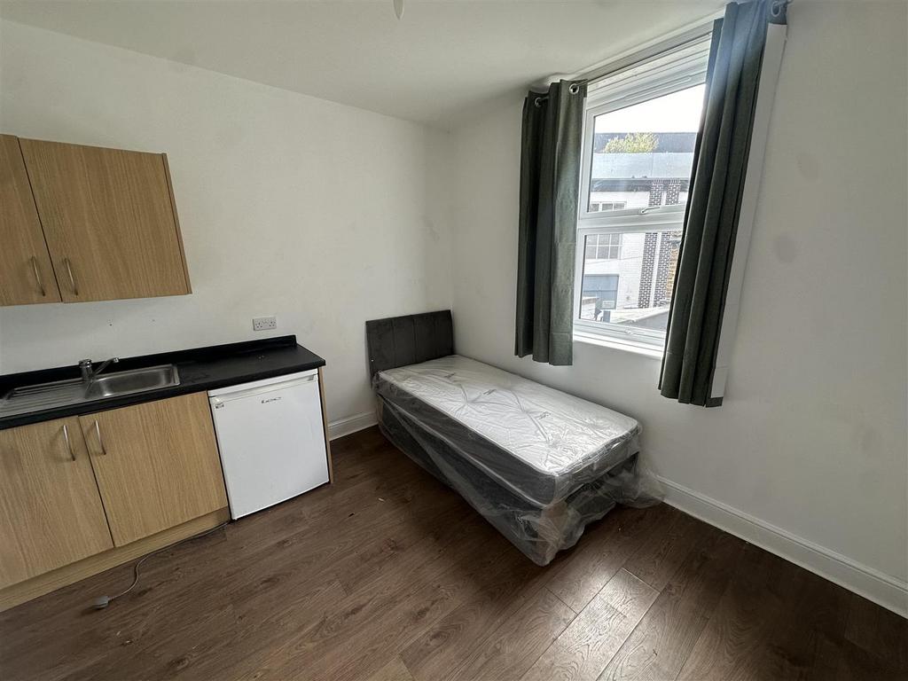 Temp Imaged Xiu01.jpg