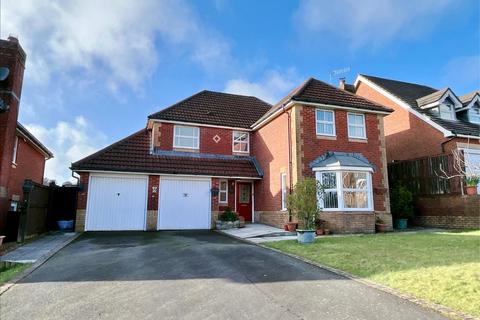 4 bedroom detached house for sale, Coedfan, Swansea SA2