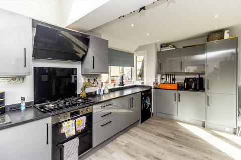 4 bedroom house for sale, Elkin Road, Morecambe LA4