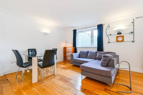 2 bedroom flat for sale, Moreland Street, Angel, London, EC1V